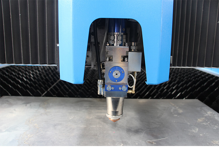 Tagliatrice laser a fibra 6025