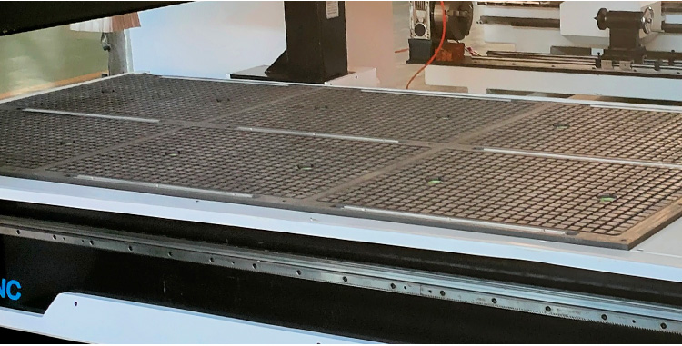 Pu&ograve; succhiare e bloccare il tavolo