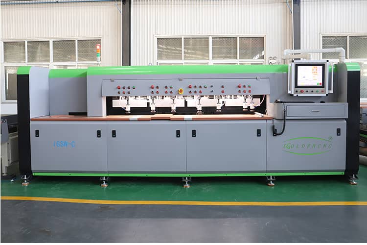 Centro di lavorazione a mortasa e tenone