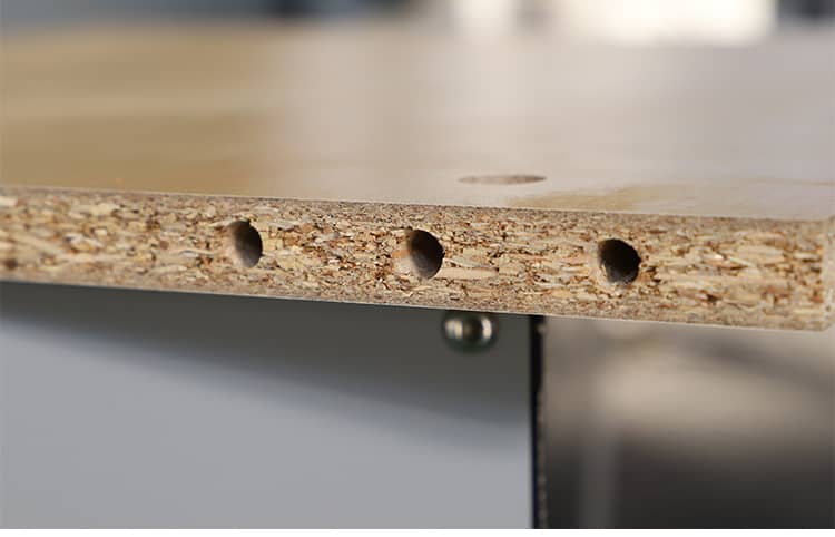 macchina perforazione in legno CNC