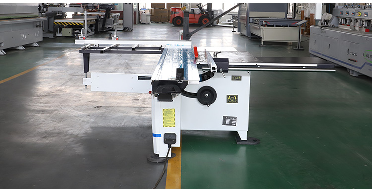 Acquista la sega a tavola scorrevole