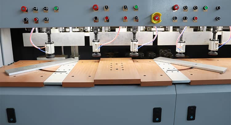 Table Rise and Ruler Assisted Feeding