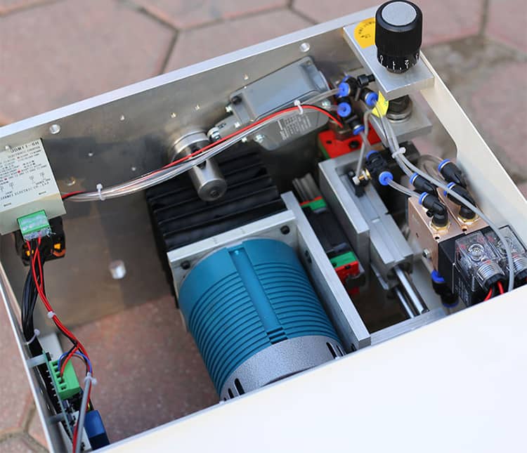 perforatrice in legno cnc