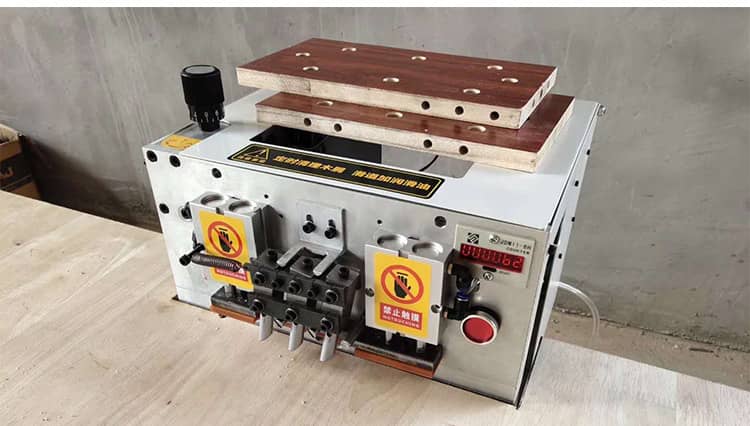 Trapano quadrato in legno