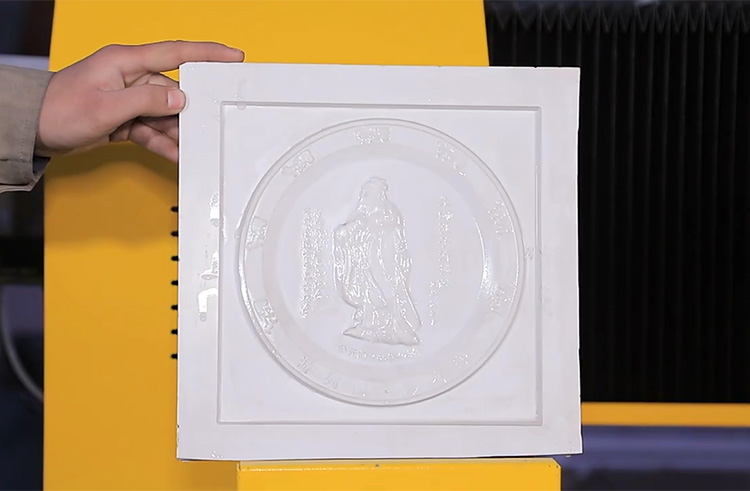 Pietra di macchine incisive